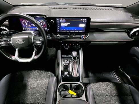 Used 2024 Chevrolet Colorado Z71 w/ Advanced Trailering Package image 9