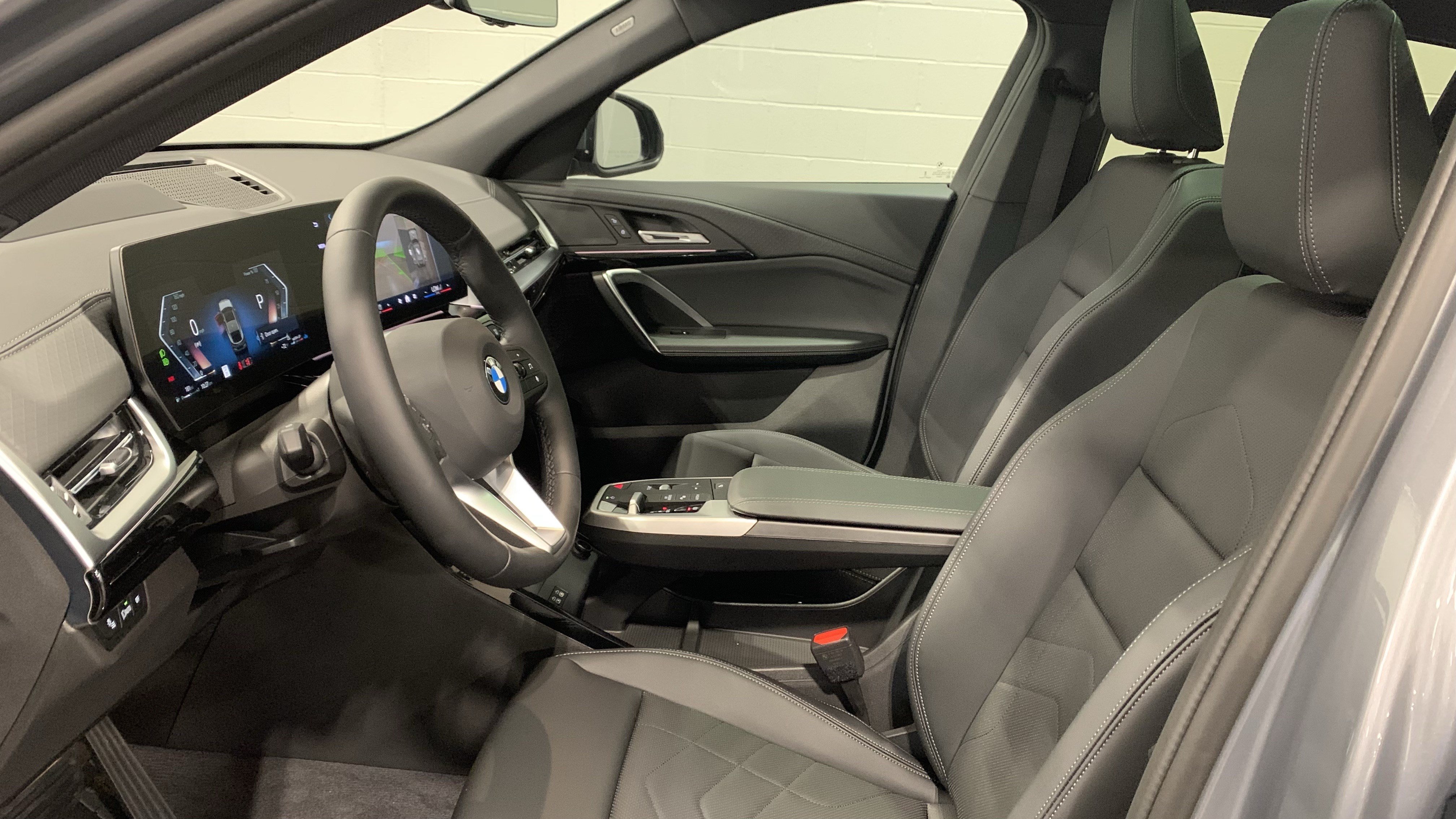 Certified 2026 BMW X2 xDrive28i AWD/4WD image 12