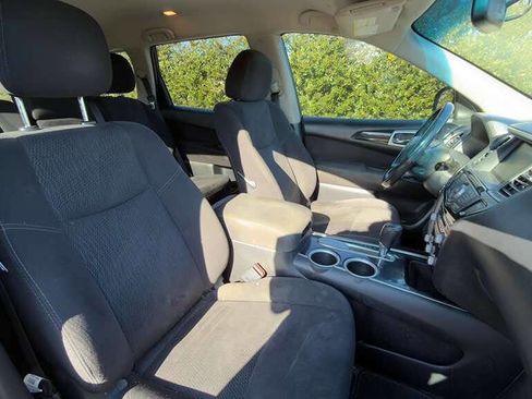 Used 2015 Nissan Pathfinder SV w/ Cargo Package image 26