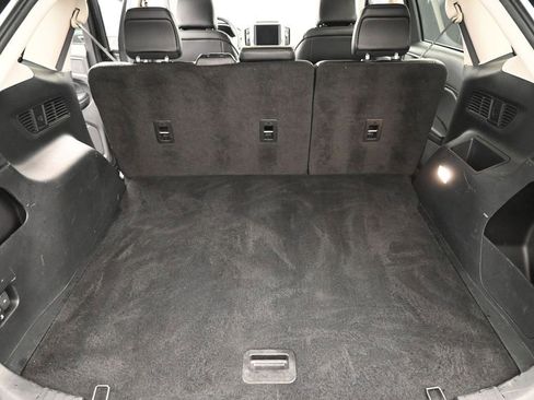 Used 2022 Ford Edge SEL w/ Convenience Package image 14