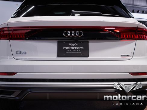 Used 2020 Audi Q8 Prestige image 18