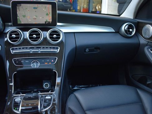 Used 2017 Mercedes-Benz C 300 4MATIC Sedan w/ Premium 3 Package image 15