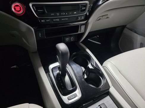 Used 2019 Honda Ridgeline RTL-E image 28