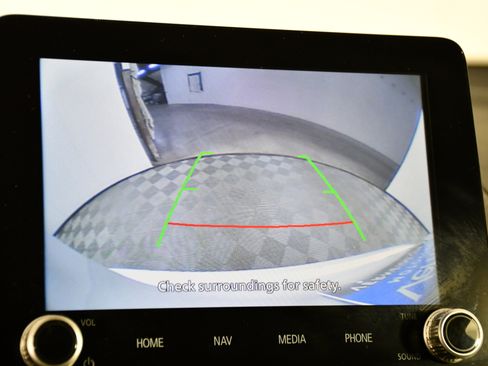 Used 2024 Mitsubishi Eclipse Cross SE image 27