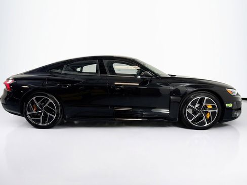Used 2023 Audi RS e-tron GT image 4