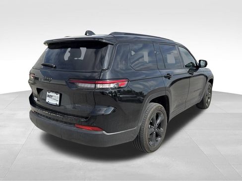 Used 2023 Jeep Grand Cherokee L Laredo AWD/4WD image 5