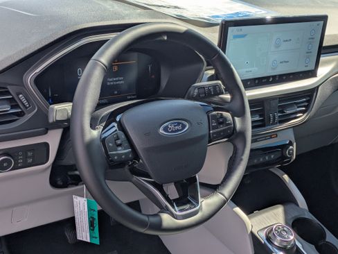 New 2026 Ford Escape SE FWD image 22