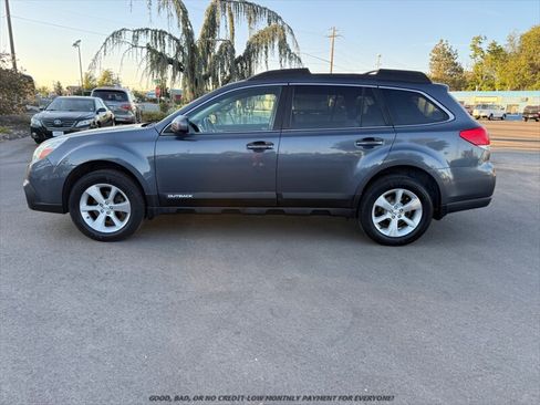 Used 2014 Subaru Outback 2.5i Limited AWD/4WD image 4