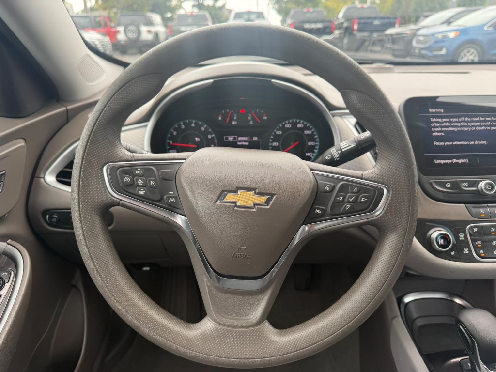 Used 2024 Chevrolet Malibu LT FWD image 13