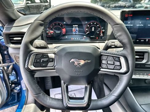 Used 2024 Ford Mustang Coupe RWD image 11