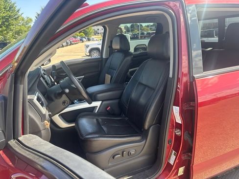 Used 2016 Nissan Titan SL AWD/4WD image 21