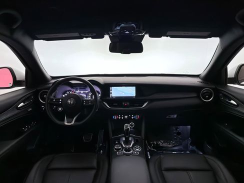 Used 2023 Alfa Romeo Stelvio Sprint AWD/4WD image 26