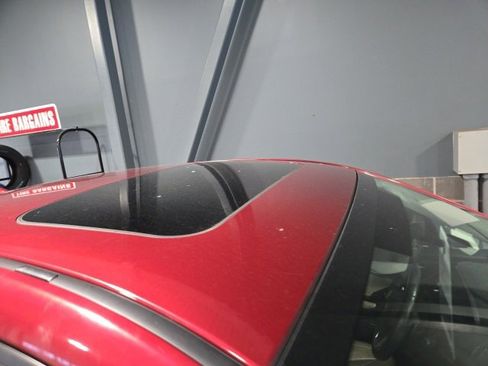 Used 2017 Subaru Impreza 2.0i Limited w/ Moonroof/BSD & Rcta/Eyesight image 8