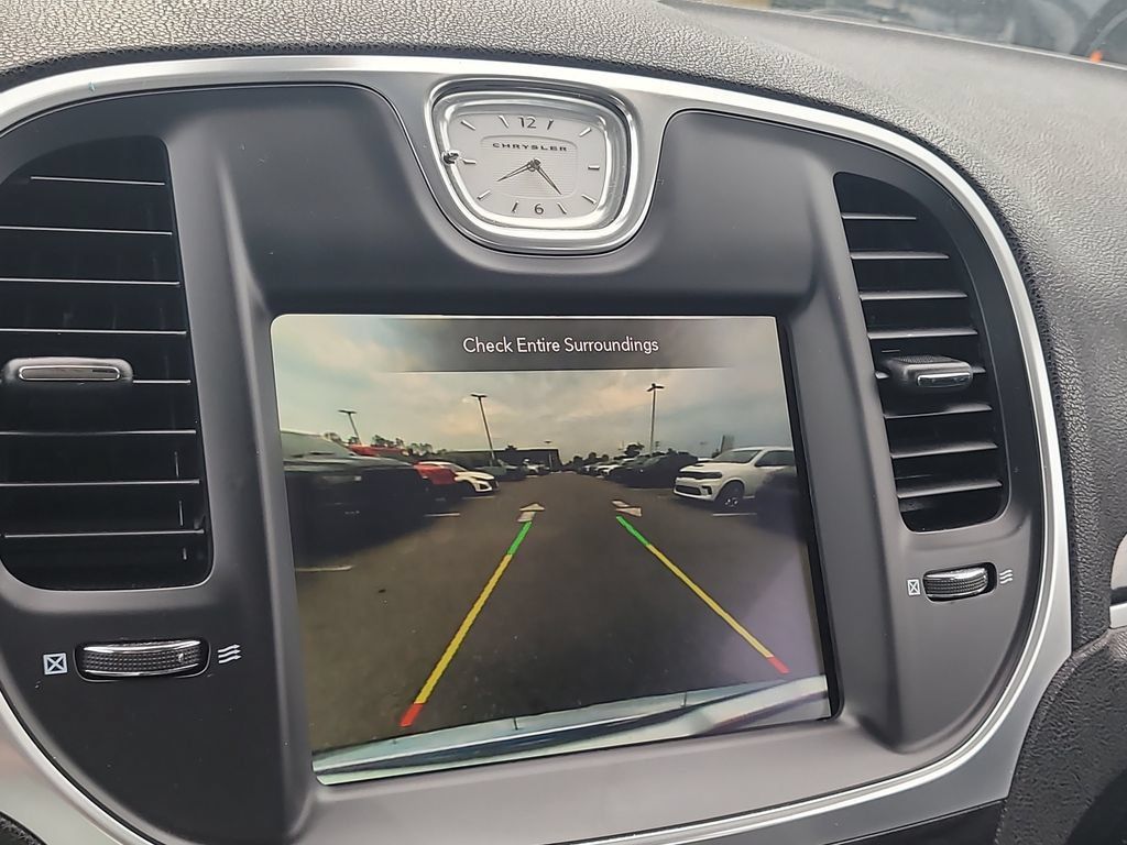 Certified 2021 Chrysler 300 Touring RWD image 25