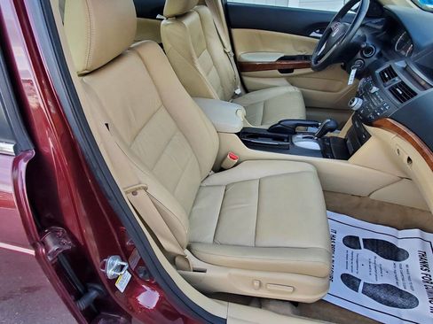 Used 2011 Honda Accord EX-L image 10