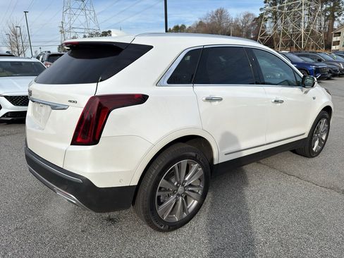 Used 2024 Cadillac XT5 Premium Luxury w/ Technology Package image 5