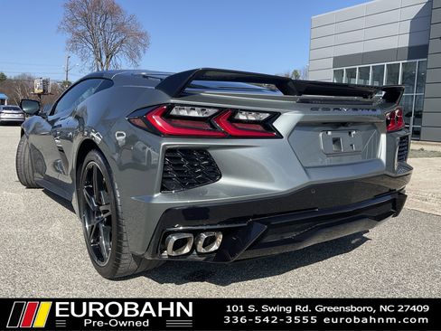 Used 2023 Chevrolet Corvette Stingray Coupe w/ Z51 Performance Package image 3