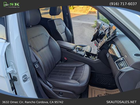 Used 2017 Mercedes-Benz GLS 450 4MATIC image 24