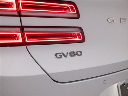 New 2026 Genesis GV80 2.5T Advanced image 15