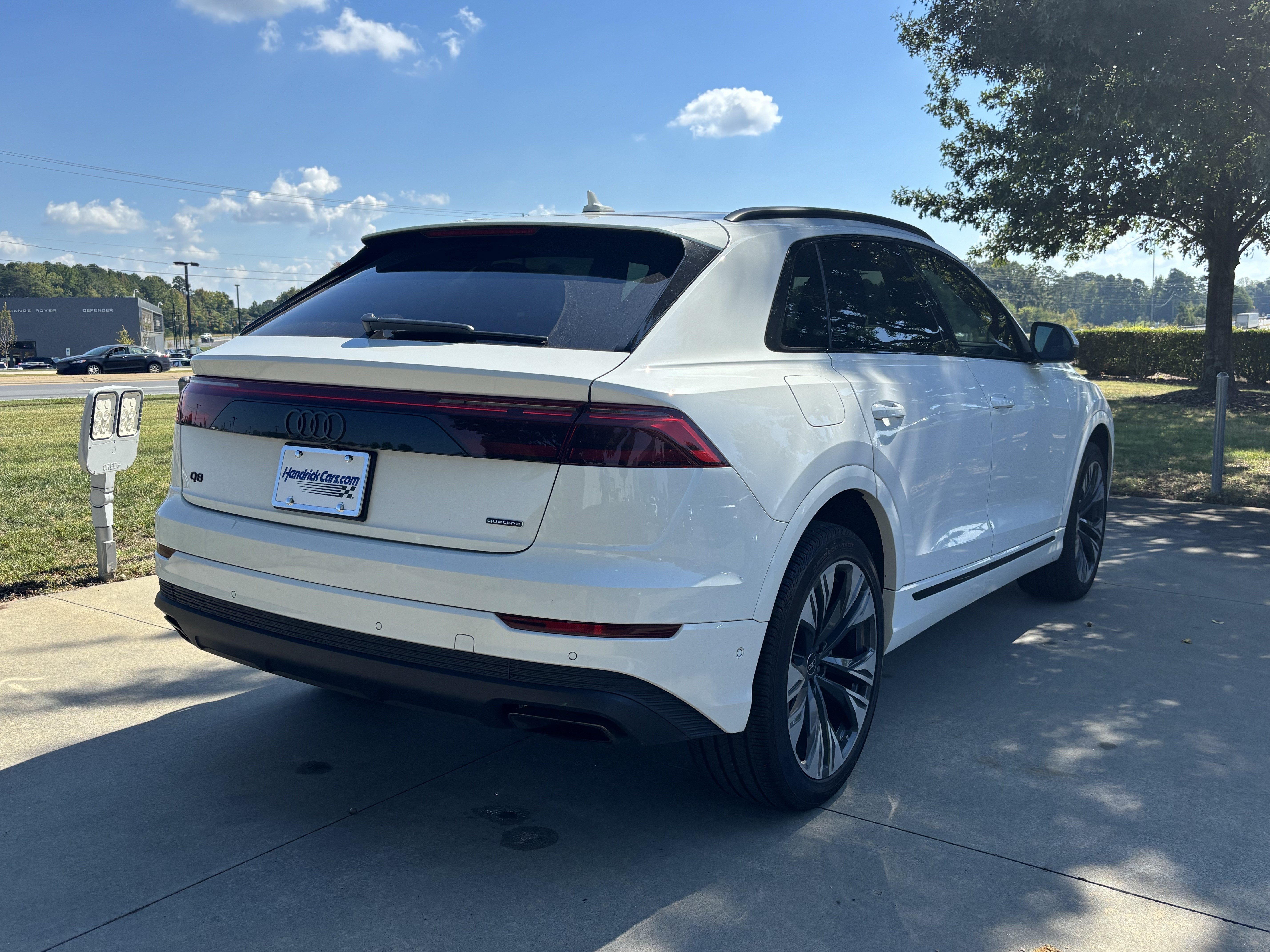 Used 2025 Audi Q8 Premium w/ Black Optic Package AWD/4WD image 13