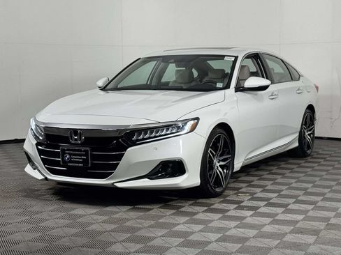 Used 2021 Honda Accord Touring image 7