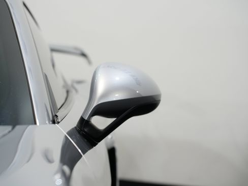 Used 2016 Porsche Cayman GT4 image 11