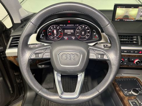 Used 2018 Audi Q7 2.0T Premium Plus w/ Premium Plus Package image 13