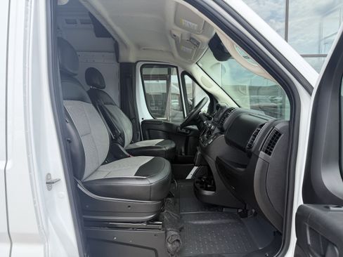 Used 2023 RAM ProMaster 2500 FWD image 20
