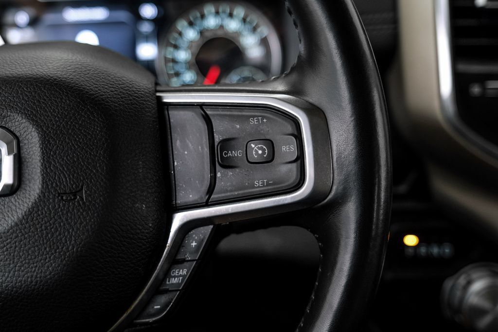 Used 2021 RAM 1500 Laramie RWD image 17