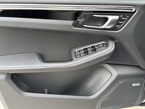 New 2026 Porsche Macan S image 15