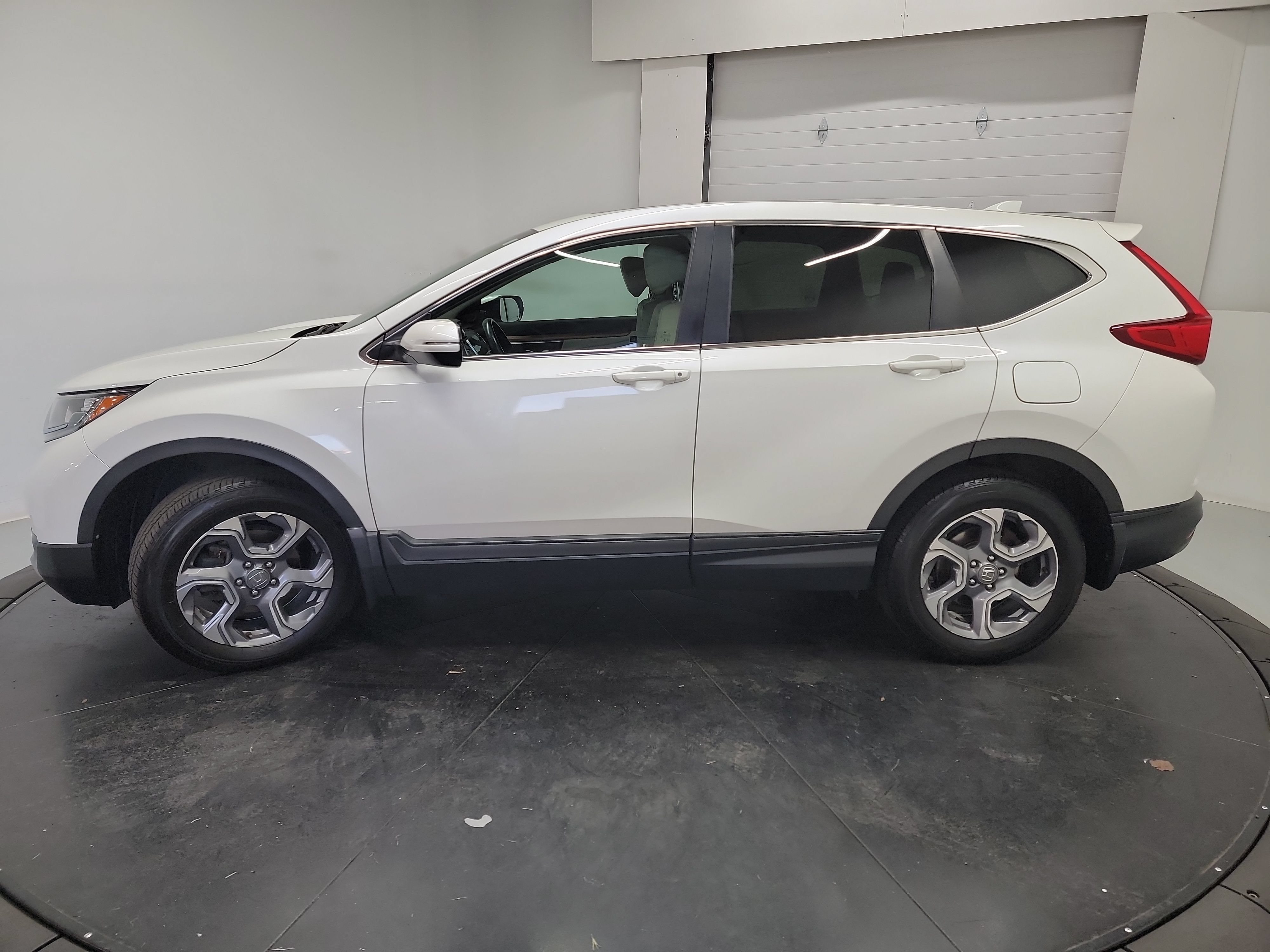 Used 2018 Honda CR-V EX-L image 4
