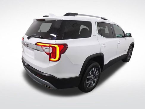 Used 2023 GMC Acadia SLT image 6