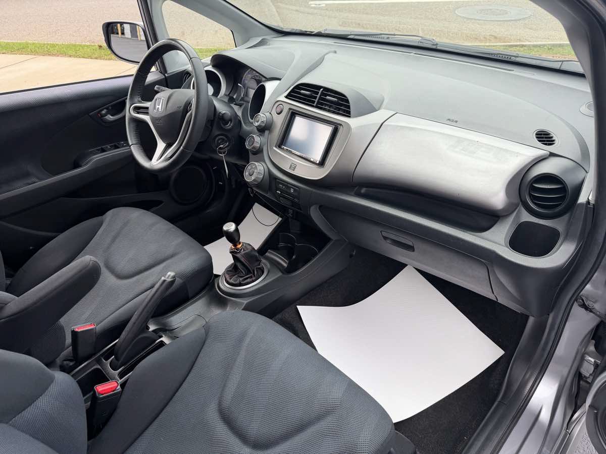 Used 2009 Honda Fit Sport image 19