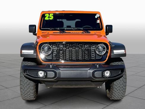 Certified 2025 Jeep Wrangler Sport image 4