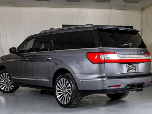 Used 2021 Lincoln Navigator L Reserve w/ Luxury Package image 10