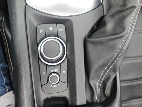 Used 2019 FIAT 124 Spider Lusso w/ Convenience Group image 29