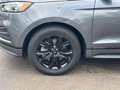 Used 2024 Ford Edge SE w/ Black Appearance Package AWD/4WD image 13