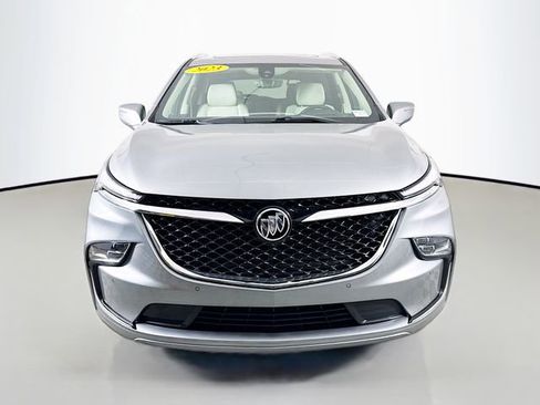 Used 2023 Buick Enclave Avenir w/ Avenir Technology Package image 2