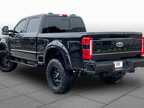 Used 2023 Ford F250 Lariat w/ Lariat Ultimate Package AWD/4WD image 12