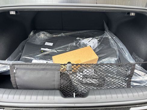 New 2025 Hyundai Ioniq 6 Limited image 8