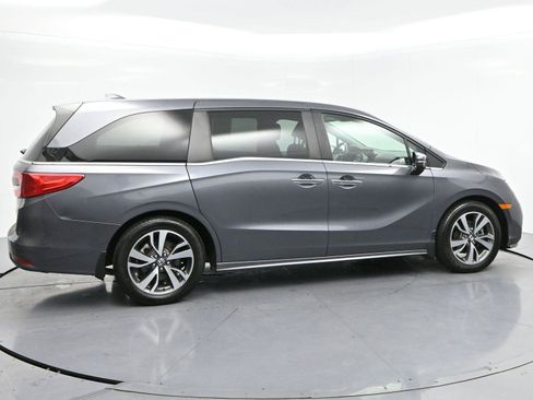 Used 2023 Honda Odyssey Touring image 8