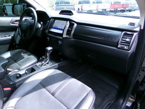 Used 2023 Ford Ranger Lariat w/ Tremor Off-Road Package image 12