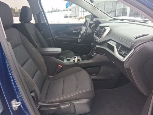 Used 2022 GMC Terrain SLE image 14