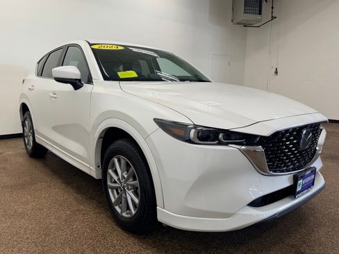 Used 2024 MAZDA CX-5 AWD 2.5 S w/ Select Package image 9