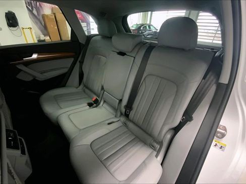 Used 2022 Audi Q5 2.0T Premium Plus image 27
