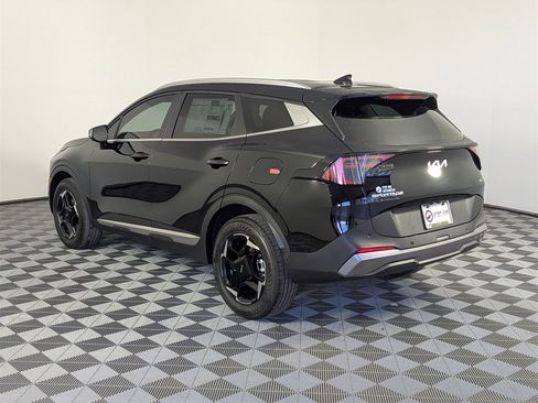 New 2026 Kia Sportage EX image 5
