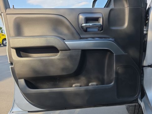 Used 2018 Chevrolet Silverado 2500 LT w/ All Star Edition AWD/4WD image 9