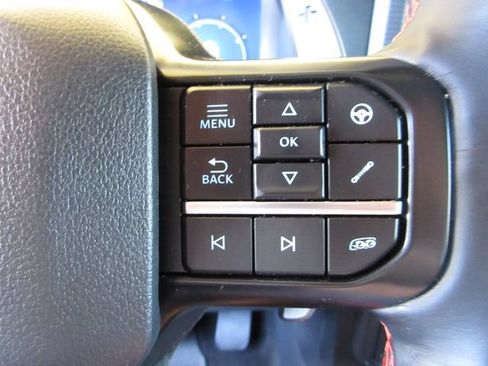 Used 2025 Ford F150 Raptor AWD/4WD image 17