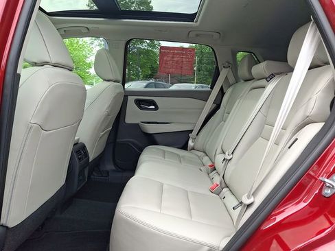 Certified 2023 Nissan Rogue SL AWD/4WD image 11