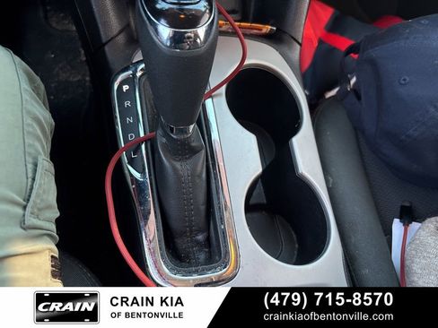 Used 2017 Chevrolet Cruze LS FWD image 10